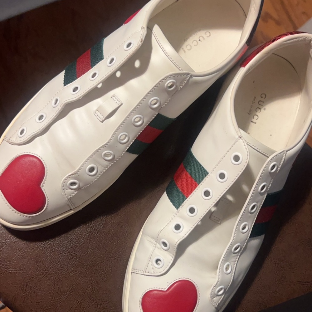 Gucci sneakers